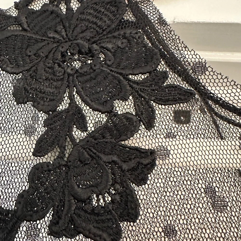 BCBGMaxAzria Elegant Black Ruffled Cocktail Dress with Lace, Sleeveless, Size M - Picture 6 of 12